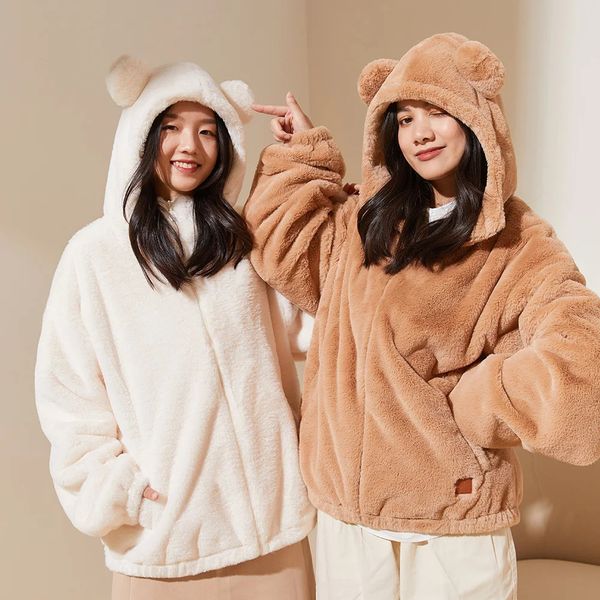 Pelliccia sintetica da donna OhSunny Autunno e inverno Abbigliamento Donna Con cappuccio Morbido Simpatico orso Orecchio Cappotto di peluche Donna Giacca calda allentata Giacca di pelliccia da donna 231121