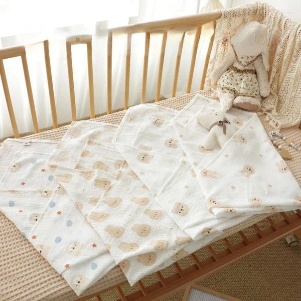 Coperte Born Asciugamano Morbido Baby Cartoon Cotone Four Seasons Swaddle Wrap Infant Ragazzi Ragazze Biancheria da letto 100 100 cm