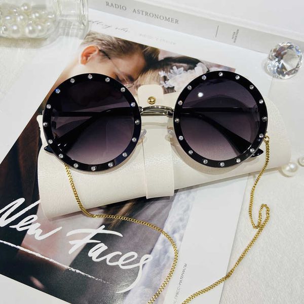 Güneş Gözlüğü Yeni Vintage Round Rhinestone Güneş Gözlüğü Kadın Lüks Marka Retro Sarı Siyah Tonlar Elmas Gözlük UV400 Gafas de Sol Mujer J230422