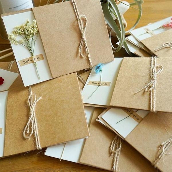 Cartões de felicitações 20pack Kraft Paper Envelope Cartão postal Rose Flower Sun Gypophila Gift Stationery Blessing Message Letra