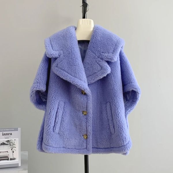 Damenfell Kunstpelz RosEvans Eleganter Teddybär Kamelwolle Kurzmantel Frauen Temperament Dicker Marineblauer Kragen Echtpelz Ärmellos Cape Fit Herbst Winter 231121