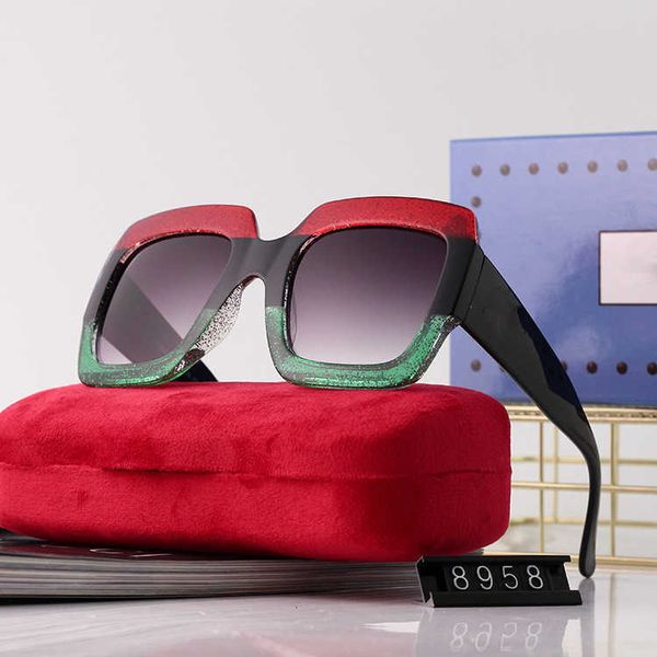 Moda G Letter Luxo Óculos de sol Ggity 2022 Novos óculos de sol, óculos de sol Ladies Sunglasses Voice Alto Tela Big Scel Red Glasses Tiktok Luz plana.