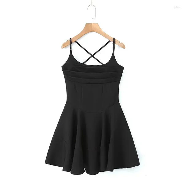 Vestidos casuais yenkye 2023 mulheres moda cross-back cintas backless sling mini vestido sem mangas hem balanço feminino sexy festa skater robe