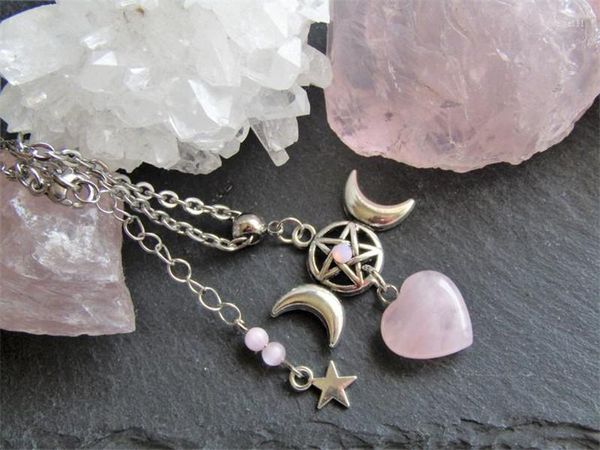 Colares de pingentes de colar de lua tripla com quartzo rosa coração wiccan jóias pagãs