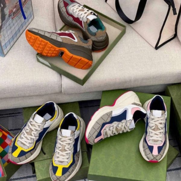 Rhyton Shoes Scarpe da ginnastica Rhyton da uomo e da donna per Strawberry wave bocca tigre Stampa a rete vintage coach Scarpe Old Dad Scarpe da ginnastica scarpe guccilies Sneakers 001