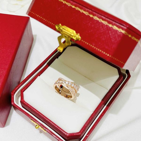 Band Ringe Luxus Designer Ringe für Frauen feine Verarbeitung Persönlichkeit Gold und Silber Schmuck Paar Geschenk Paar Trend große Marke Diamant hohe Qualität gut mit Box