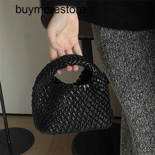 Bottgass Ventas Cabats Woven Large Capcity Handtasche 7A Qualität Handgefertigte Sommer-Gemüsetasche Eimertasche tragbare diagonale Kettentasche beliebt bei Vielseitigkeit