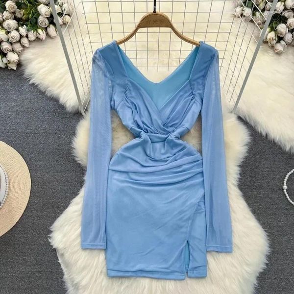 Casual Kleider Unregelmäßige Kleid Frauen Sexy Würziges Mädchen V-ausschnitt Hüfte Wrap Einfarbig Mesh Falten Vestidos Kurze Dünne Für Frauen dropship