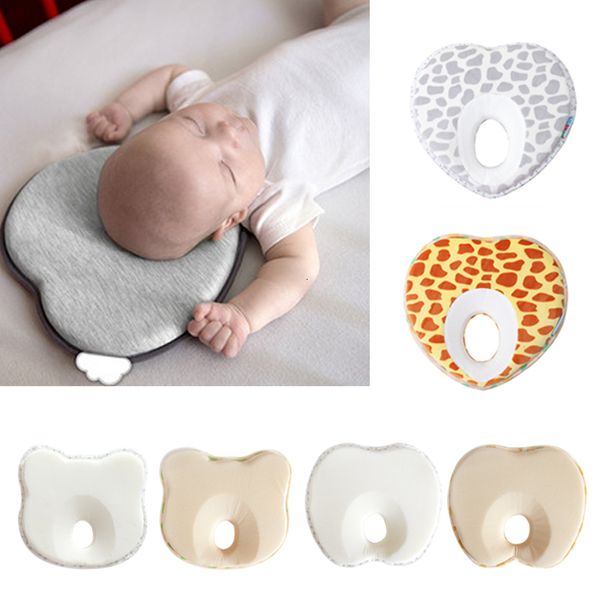 Travesseiros infantis anti roll pilller travesseiro coração formato criança adormecida cabeça de bebê proteger as roupas de bebê nascidas nascidas almohadas 230421