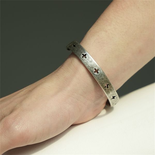 Bracciale cavo con croce a catena alla moda francese per uomo/donna, realizzato a mano in argento sterling 925, gioielli vintage di design vintage di nicchia Vanguard