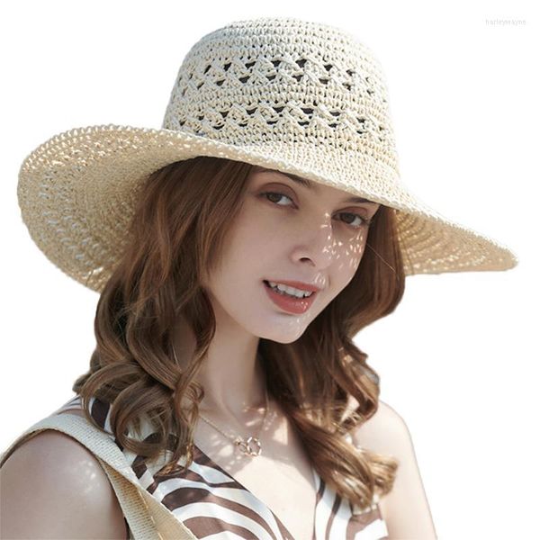 Chapéus largos da borda FS 2023 Hollow Out Breathable Sunshade Straw Hat Caps Sun Caps Grande praia Mulador Round Round Top Fedora dobrável