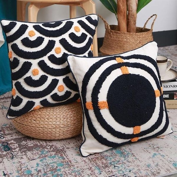 Federa per cuscino trapuntata in tessuto stile etnico Boho Ricamo 3D Fodera per cuscino decorativa con motivo geometrico nero arancione f CX220331206w