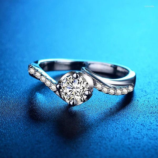 Cluster-Ringe 1CT Moissanit Ring Echtsilber Farbe 6,5 mm Labordiamant Feinschmuck für Frauen Verlobung Jahrestag Geschenk Großhandel