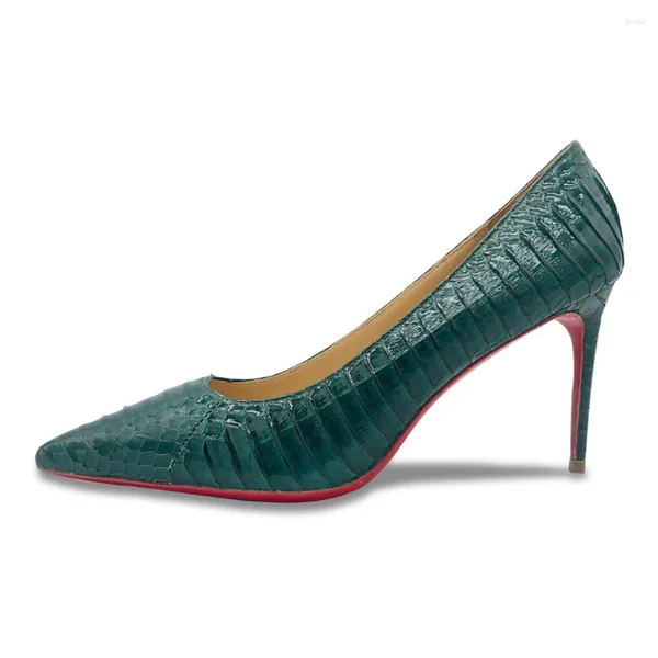 Elbise ayakkabı kadın sivri uçlu pompalar yılan cilt lüks tasarımcı zarif bayan ziyafet yeşil stilettos koyun derisi astar