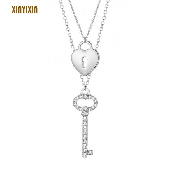 CARRING Silver Heart Lock Crystal Key Pingente Colar para mulheres Rhinestone Gold em camadas 2 PCs 2023 Chokers de jóias de jóias de moda