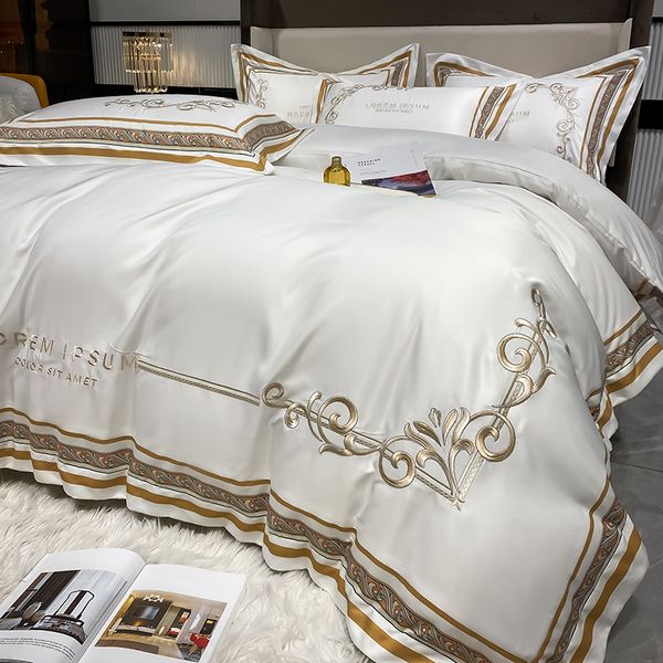 Bettwäsche-Sets Nordic Set Luxury Gold Royal Embroidery Comforter s Double Bettbezug Blätter und Kissenbezüge 230422