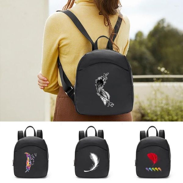 Mochila Mulheres Mulheres pequenas bolsas de bolsa de bolsas de moda Modas de mochilas Série de penas Viagem Organizador ecológico de ombro para meninas compras de esportes ao ar livre