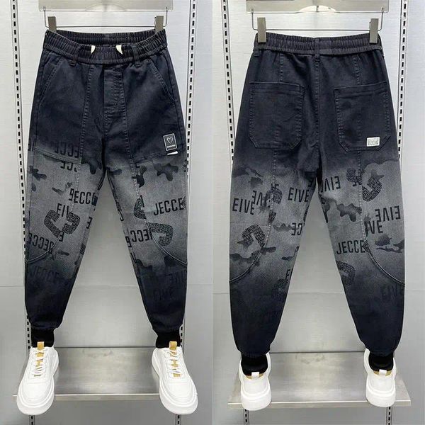 Jeans da uomo sfumati neri Harem con motivo a lettere stampati pantaloni d'amore Pantaloni moda hip-hop da strada