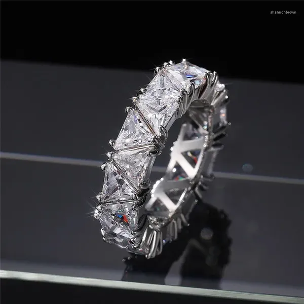 Anéis de casamento de luxo banda promessa para mulheres triângulo único zircônia cúbica design qualidade superior jóias na moda dropship