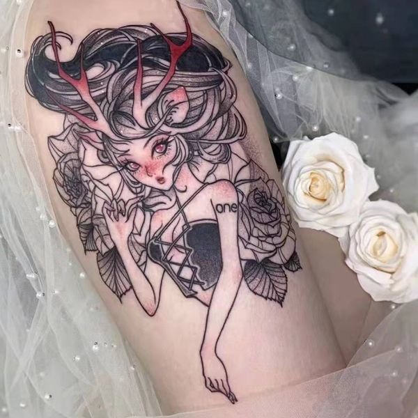 Tatuaggi temporanei Adesivo impermeabile fresco Tatto finto Flash Tatoo Anime body art per ragazza Donna Uomo 230422