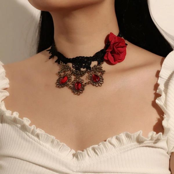 Gerdanlık Paris Vintage Dantel Gotik Neckchain Kadın Giyim Aksesuarları Moda Kısa Çiçek Kolye yaka zinciri