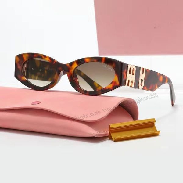 Designer miu Óculos de sol Oval Glasses de moldura de soldados da moda feminina Personalidade resistente à radiação quadrada Os óculos de sol quadrados de copos retro de homens de alto grau valor