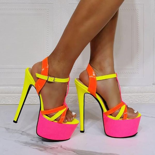Sandali Sfilata di moda Colori misti T-Strap Ragazze Scarpe con plateau Donna Open Toe 15cm Sexy Stripper Tacchi alti Sandali Femininas