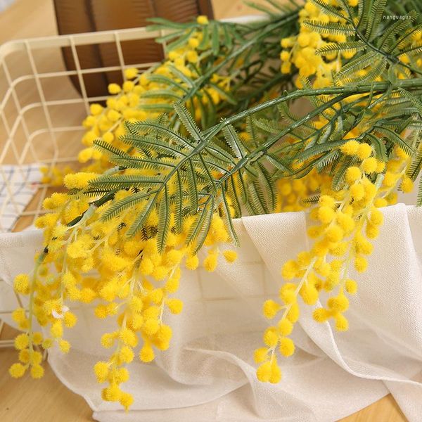 Dekorative Blumen 88 cm große gefälschte Akazie künstliche gelbe Mimose Spray Kirschfrucht Zweig Hochzeit Heim Tischdekoration Blume