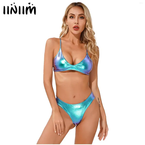 Mulheres Swimwear 2 Pcs Mulheres Brilhantes Metálicos Bikini Swimsuit Set Strappy Cross Back Crop Top com Low Rise Briefs Roupa Interior Ternos de Banho