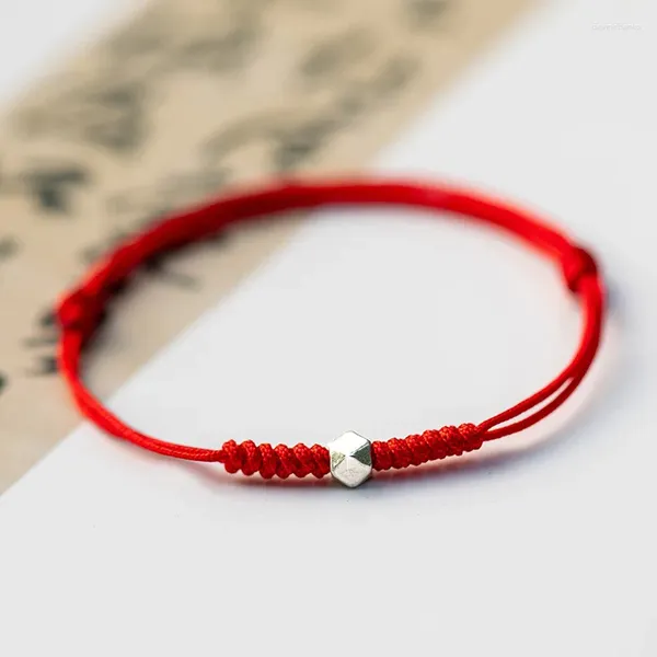 Charm Armbänder 2023 Mode Frauen Armband Geometrische Perle Seil Gewebtes Armband Handgemachte Rote Fadenschnur Für Töchter Schwestern