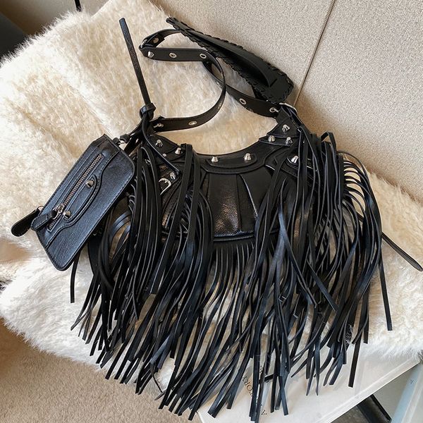 Bolsas de noite, estilo punk, bolsas femininas designers falhas de luxo bolsas de motocicleta tamel saco de moto ladrinha pu de couro elegante e elegante saco de ombro 230422