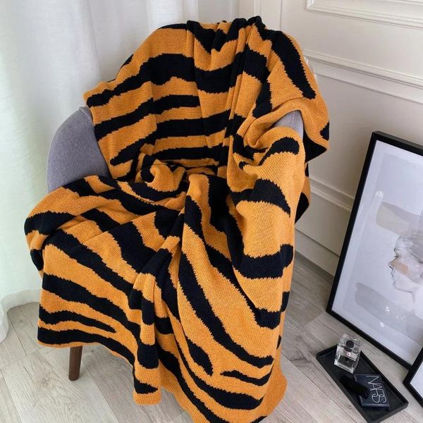 Coperte Stampa animale tigre Coperta lavorata a maglia artistica Copriletto in cotone Cobertor Moderno semplice giallo tessuto tiro caldo arredamento per la casa