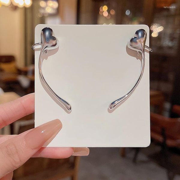 Band-Ohrring-Ohr-Loch-freier Ohrknochen-Klipp für Ins-Art-vielseitige Temperament-Liebes-lange Ohrstecker der Frauen en gros