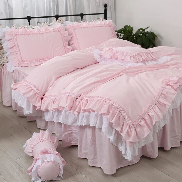 Bettwäsche-Sets Erstaunliches Luxus-Bettwäsche-Set, rosa, Queen-Size-Stickerei, Rüschen, Spitze, doppelter Bettbezug, Bettrock, Prinzessin, warmer Kissenbezug HM-17P 231122