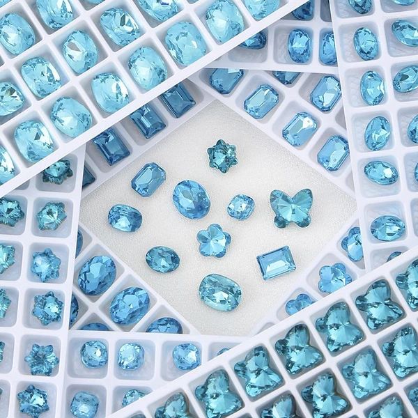 Decorações de arte de unhas 10pcs cristais aquamarine de alta qualidade strass jóias pedras preciosas luz azul diy adesivos cola contas meninas encantos