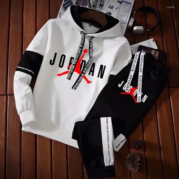 Erkeklerin Takipleri Sonbahar ve Kış Kapüşonlu Sweatshirts Pantolon Kıyafetleri Moda Mektubu Baskılı Terzini Adam Açık Mekan Yürüyüş Spor Hoodies Takım