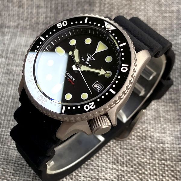 Outros relógios Diver NH35A Preto Automático 200m Homens Assista Sapphire Vidro 3.8 Horas Data Borracha Cerâmica Bezel 231122