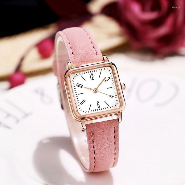 Нарученные часы классические Quartz Watch Женщины Top Brand Элегантные кожаные наручные часы для Ladies Fashion Trend Montre Femme 2023 Relogio Feminino