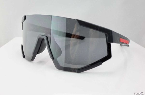Designer Shield Sonnenbrille, weißes Visier, roter Streifen, für Herren und Damen, Fahrradbrille, Herrenmode, polarisierte Sonnenbrille, Outdoor-Sport, Laufbrille mit Packagedjdt