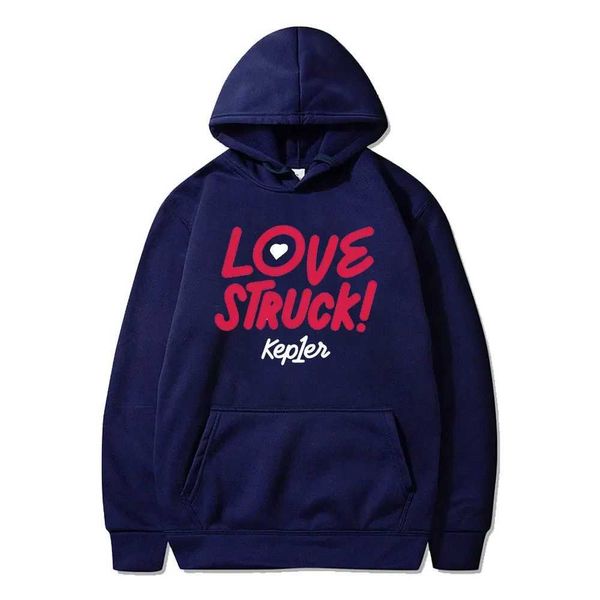 Мужские толстовки с капюшоном Kpop Kep1er Merch Love Struck Толстовка унисекс с длинным рукавом Уличная одежда Женщины Мужчины Толстовка с капюшоном 2023 Повседневный стиль Модная одежда VI2J