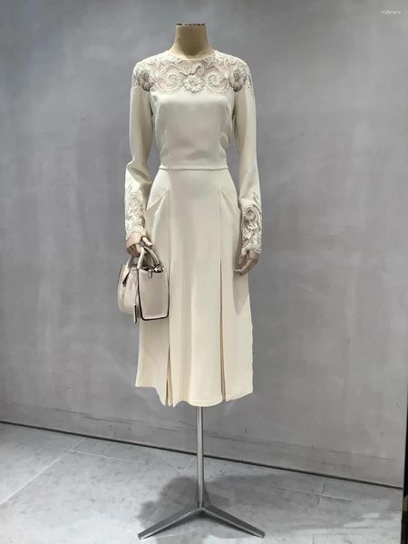 Повседневные платья Высочайшее качество Белое ацетатное платье Женская мода Черное прозрачное длинное сексуальное кружевное платье-футляр с вышивкой