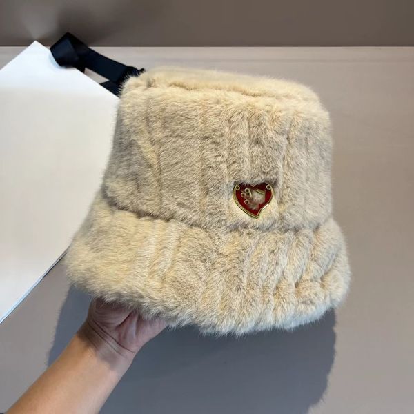 Vendita calda Designer Uomo Beanie Cappello invernale PADA Donna Berretti da esterno Bonnet Uomo Testa Caldo cashmere lavorato a maglia Berretto con teschio di alta qualità