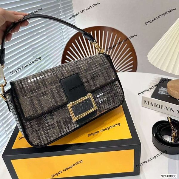 Модельер -дизайнер сумки женская роскошная сумочка универсальная мини -одно плечо. Сумка мешка с сеть