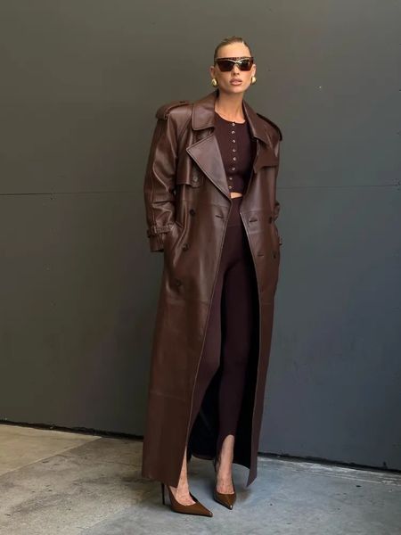 Giacche da donna RR2790 X Trench lungo in finta pelle Cintura sottile Vita posteriore Taglio alto Manica lunga Cioccolato Finto 231123