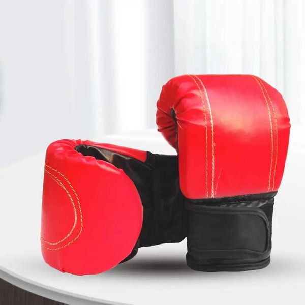 Equipaggiamento protettivo Guanti da sparring Comodi guanti da kickboxing Design a mezze dita Anti-impatto Guanti da boxe eccellenti per sacco da boxe HKD231123