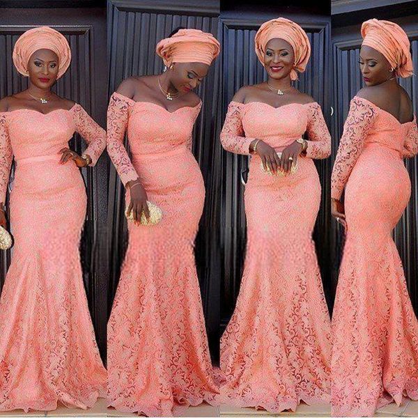 Aso Ebi Pls Size Vestidos de dama de honra Blush rosa fora do ombro mangas compridas Nigeria Lace Styles Mermaid Evening Prom Dress Vestidos de casamento Vestidos de mulheres negras africanas