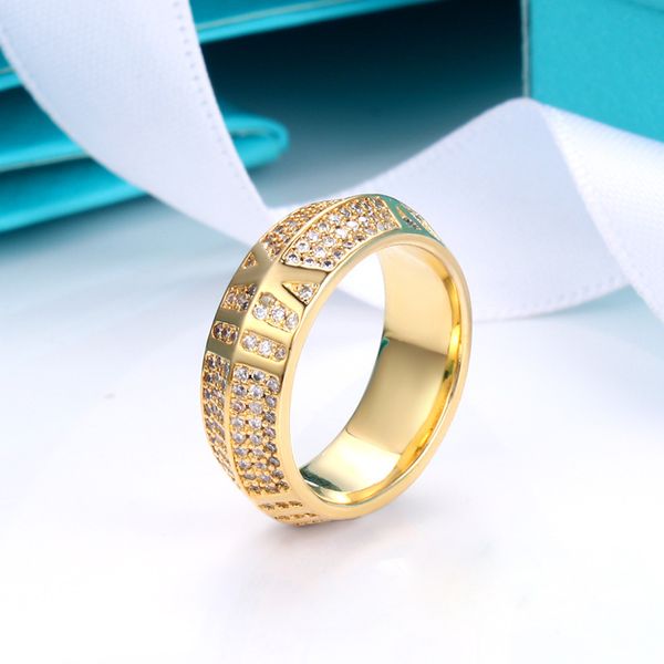 18K Altın Lüks Kristal Pırlanta Parlayan Harfler Tasarımcı Kadınlar İçin Kızlar 925 Gümüş Bling Taş Zarif Takın Aly Band Ring Mücevherat