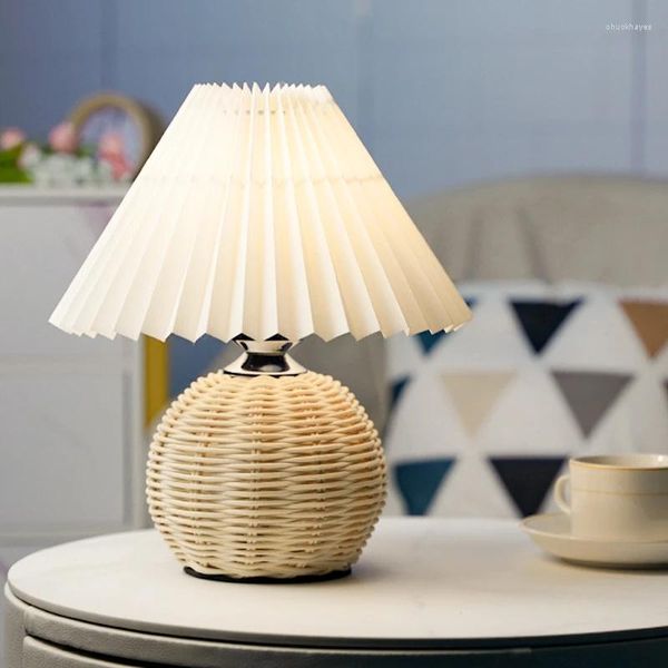 Tischlampen Plissee Rattan LED-Lampe Wohnzimmer Steharbeitstisch Nachttisch Home Office Dekoration Nachtlicht