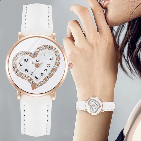 Relógios de pulso feminino relógios feminino casual quartzo pulseira de couro relógio em forma de coração analógico pulso presente montre femme