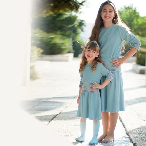Одинаковые комплекты для всей семьи, верхняя юбка для девочек-подростков, осень-зима, хлопковый наряд в рубчик, одинаковые комплекты для всей семьи, одежда для девочек, рубашка с длинными рукавами 231123